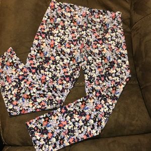 American Eagle Capri leggings